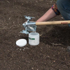 One-Row Pinpoint Seeder -Green Leaf Tools & Supplies Sales Store 09284 04 one row seeder