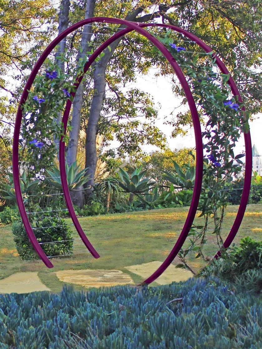 Gracie Modern Arbor, Large 1 Gracie Modern Arbor, Large