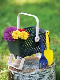 Calipso 3-in-1 Kids Gardening Self-Watering Planter Kit -Green Leaf Tools & Supplies Sales Store 8609217 0348 tif